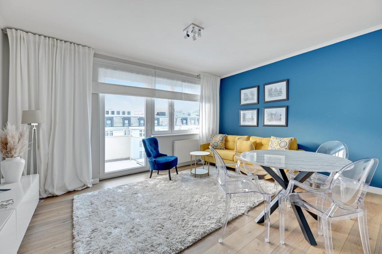 Downtown Apartments Sadova City Center & Parking 그단스크 외부 사진