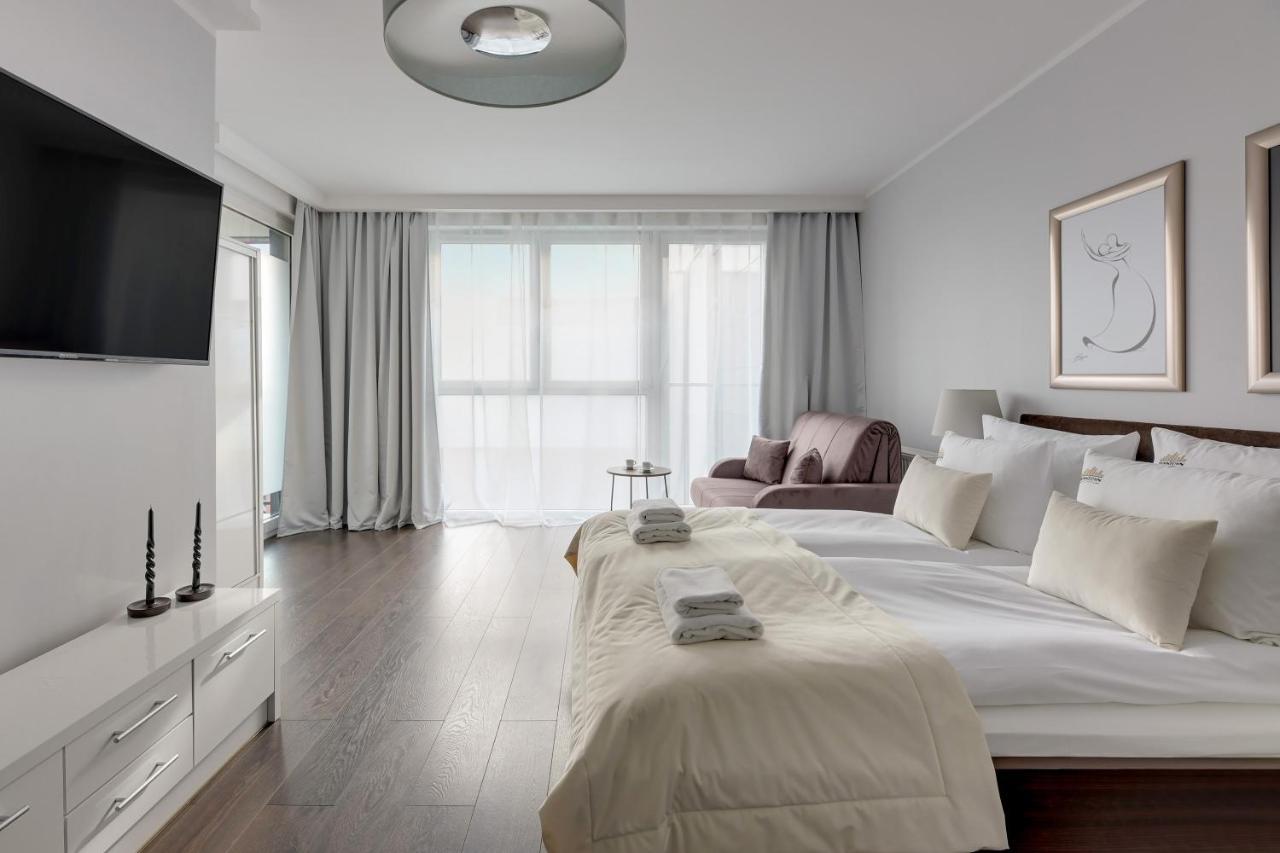 Downtown Apartments Sadova City Center & Parking 그단스크 외부 사진