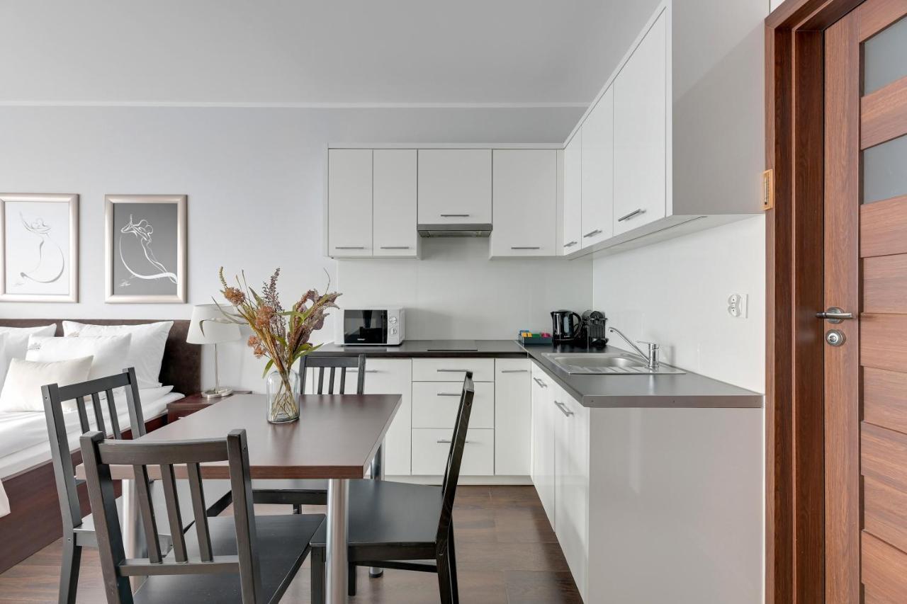 Downtown Apartments Sadova City Center & Parking 그단스크 외부 사진